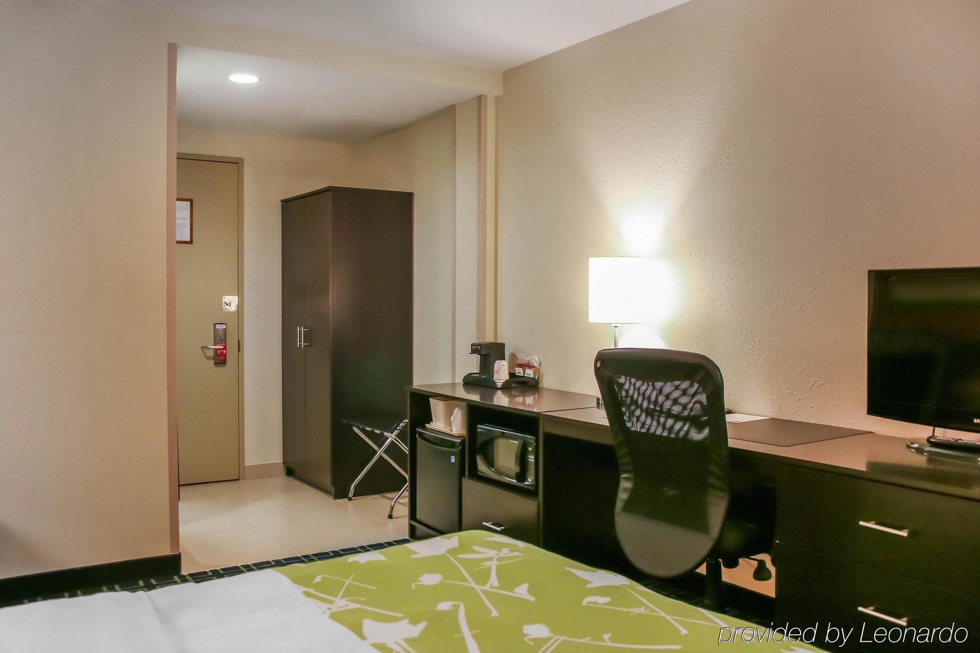 New Lodge Winnipeg Eksteriør bilde