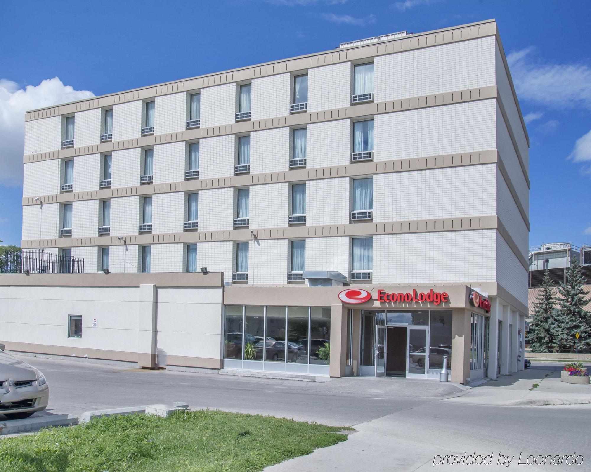 New Lodge Winnipeg Eksteriør bilde