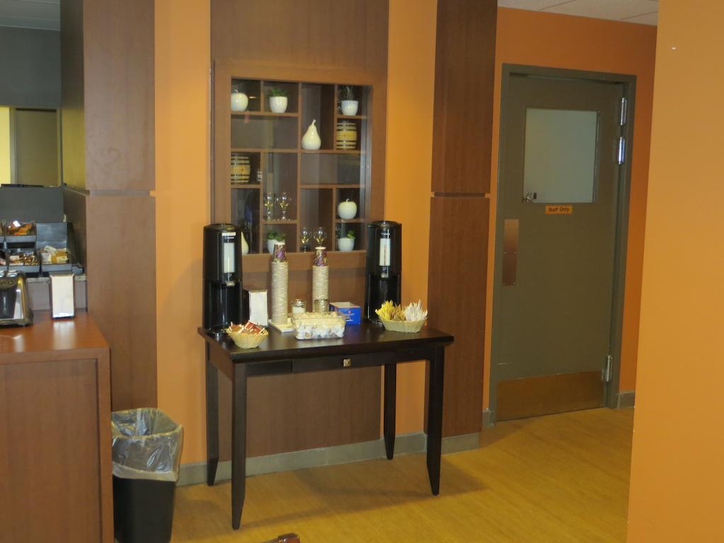 New Lodge Winnipeg Eksteriør bilde